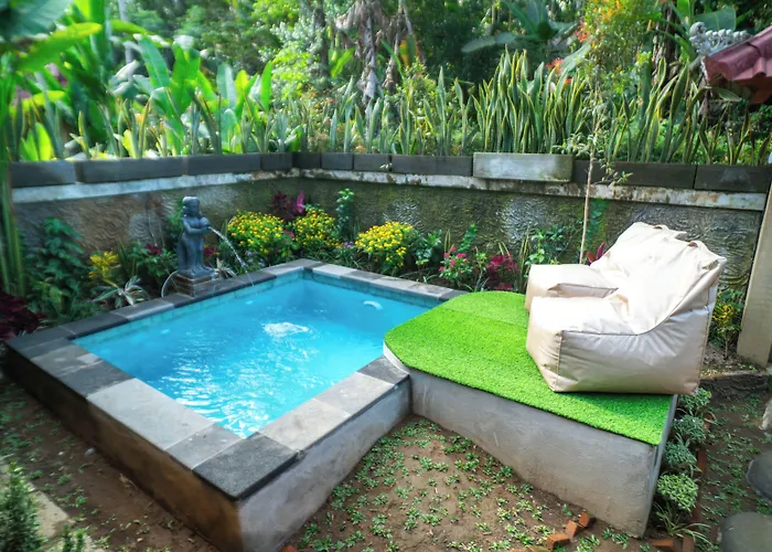 Prayatna Oda ve Kahvaltı Ubud
